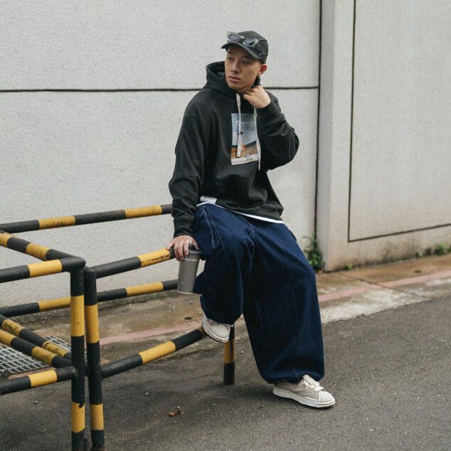 STAND 微繭型車縫邊丹寧褲