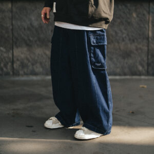 STAND 微繭型車縫邊丹寧褲