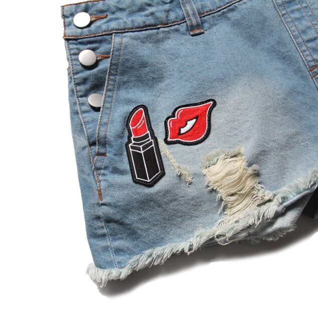 UP Sweety UPST PATCH / OVERRALLS DENIM SHORTS