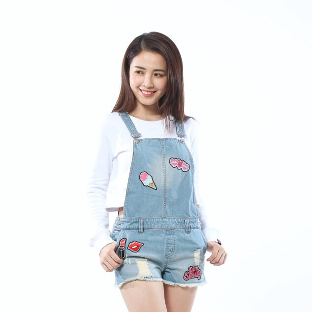 UP Sweety UPST PATCH / OVERRALLS DENIM SHORTS