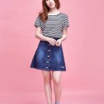 UP Sweety CURSIVE LOGO / BUTTONED DENIM SKIRT